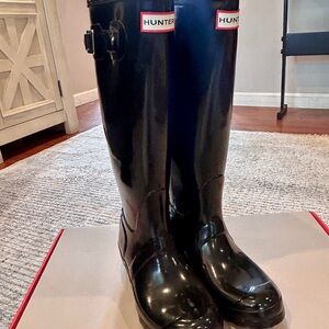 Hunter Glossy Black Tall Boots